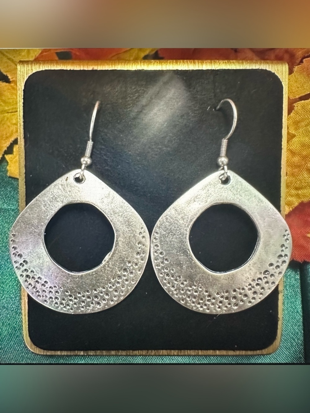 Chanour Silver Tone Open Circle Dangle Earrings Textured